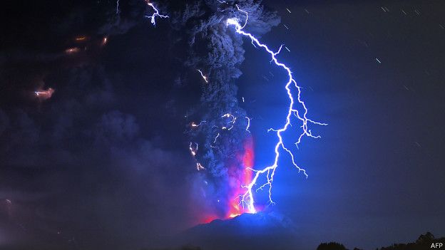 Erupción del volcán Calbuco en Chile: ¿por qué caen rayos durante las erupciones?