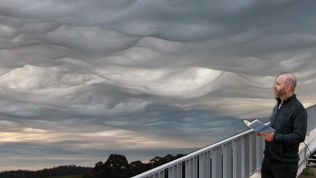 [:eu]Así es el oficio de observador de nubes[:]