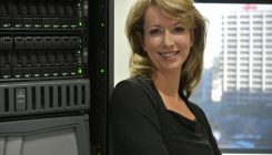 [:eu]La humanidad está perdida si la inteligencia artificial se basa en criterios comerciales[:]