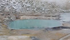 [:es]Evidence suggests life on Earth started after meteorites splashed into warm little ponds[:]