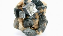 [:es]Scientists Discover ‘Miracle’ Mineral That Could Make Internet 1,000-times Faster[:]