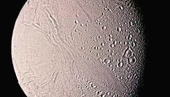 [:es]Large molecules show Enceladus “clearly is habitable for life”[:]