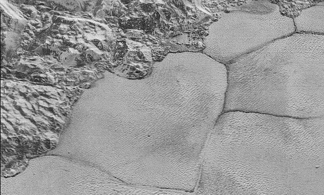 [:es]Dunas en Plutón con arena de metano[:]