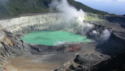 [:es]A bacterium in an acidic, hot volcanic lake may hold clues to life on ancient Mars [:]