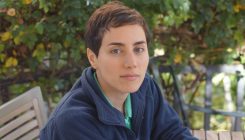 [:es]Un año sin Maryam Mirzakhani, la matemática que quería ser escritora[:]