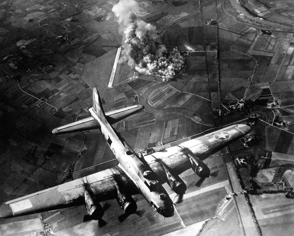 [:es]Los bombardeos de la II Guerra Mundial desplazaron los límites de la atmósfera[:]