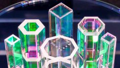 [:es]Arrays of atoms emerge as dark horse candidate to power quantum computers[:]
