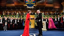 [:es]Women in Rare Company Accept Nobel Prizes in Physics and Chemistry[:]