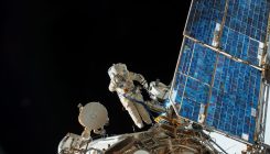[:es]Russians Prepare for Spacewalk, Aiming to Solve a Space Station Mystery[:]