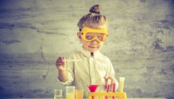 [:es]¿Por qué hay menos mujeres en carreras de ciencia?[:]