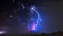 [:es]Volcanoes! Lightning! And Radioactive Gas, Too[:]