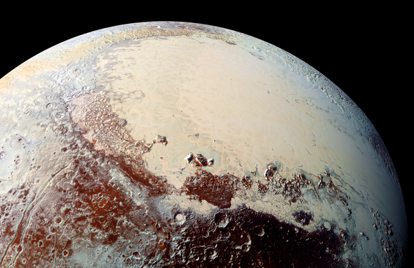 [:es]What Prevents Pluto’s Ocean from Freezing?[:]