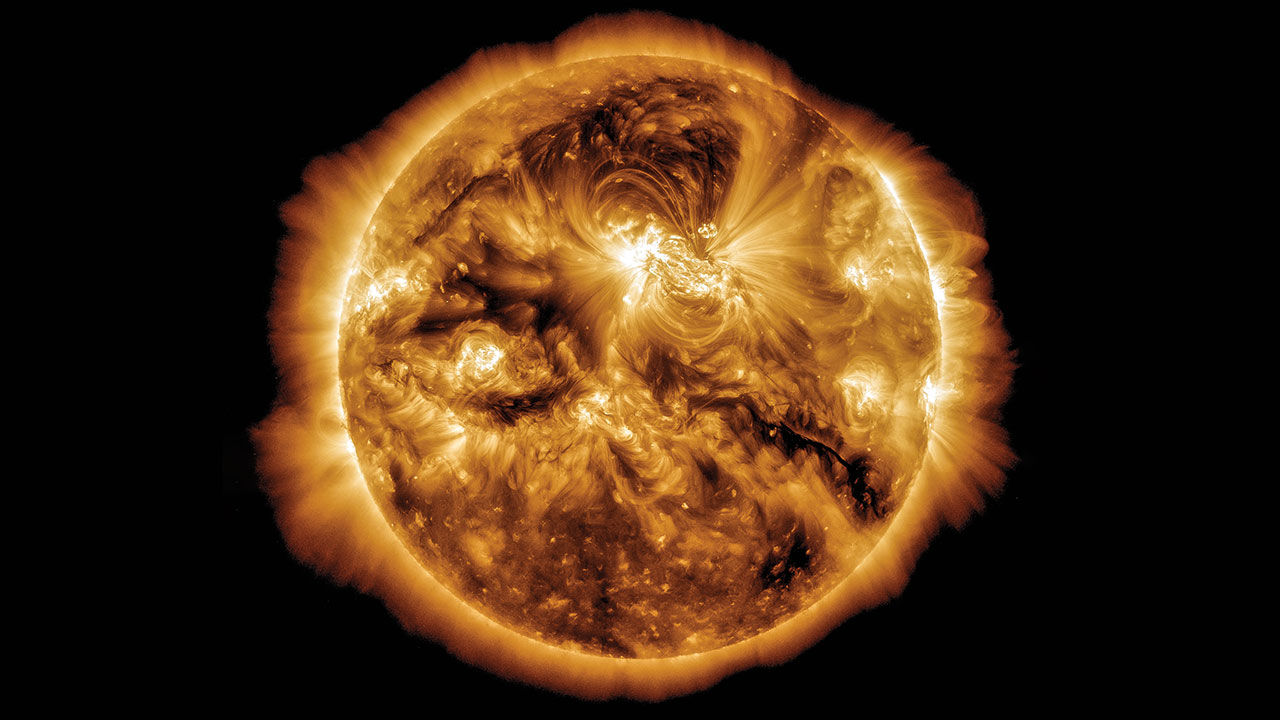 [:es]Scientists tackle a burning question: When will our quiet sun turn violent?[:]