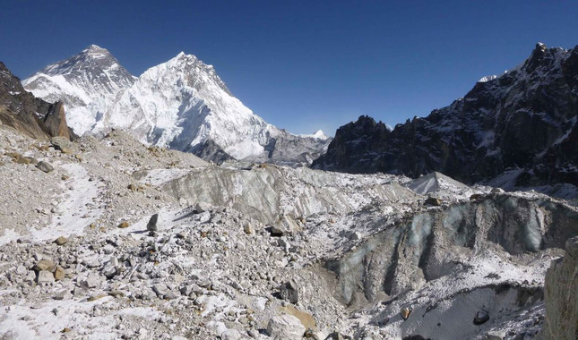 [:es]El cambio climático se come los glaciares del Himalaya[:]