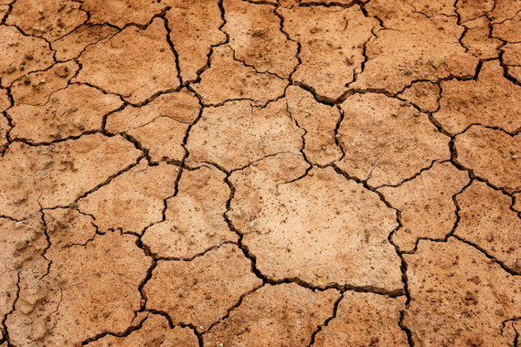 [:es]La retroalimentación entre suelo y atmósfera impulsa la sequía[:]