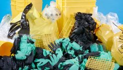 [:es]Can science break its plastic addiction?[:]