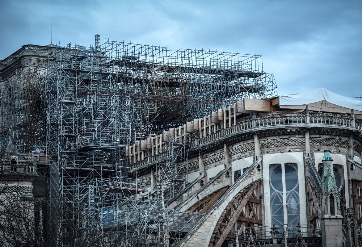 [:es]The huge scientific effort to study Notre-Dame’s ashes[:]