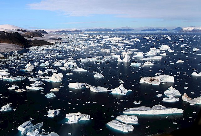 [:es]Groenlandia y la Antártida, en el peor escenario de calentamiento climático[:]
