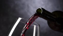 [:es]La saliva de cada persona influye en la percepción del sabor frutal del vino[:]