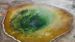 [:es]Descubren en Yellowstone una de las mayores erupciones volcánicas de todos los tiempos[:]
