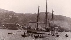 [:es]Explican el misterioso fenómeno del agua muerta, que detiene los barcos con el motor en marcha[:]