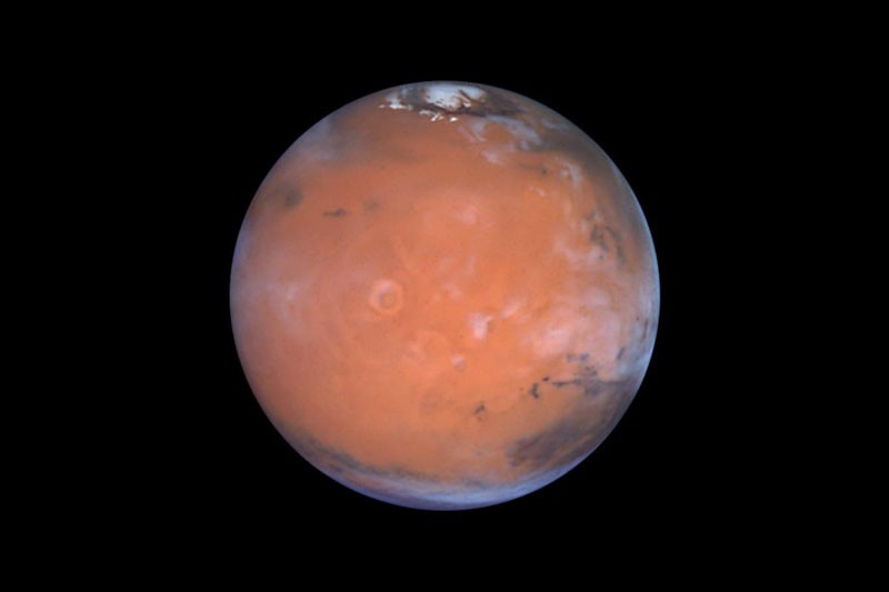 [:es]Water on Mars: discovery of three buried lakes intrigues scientists[:]