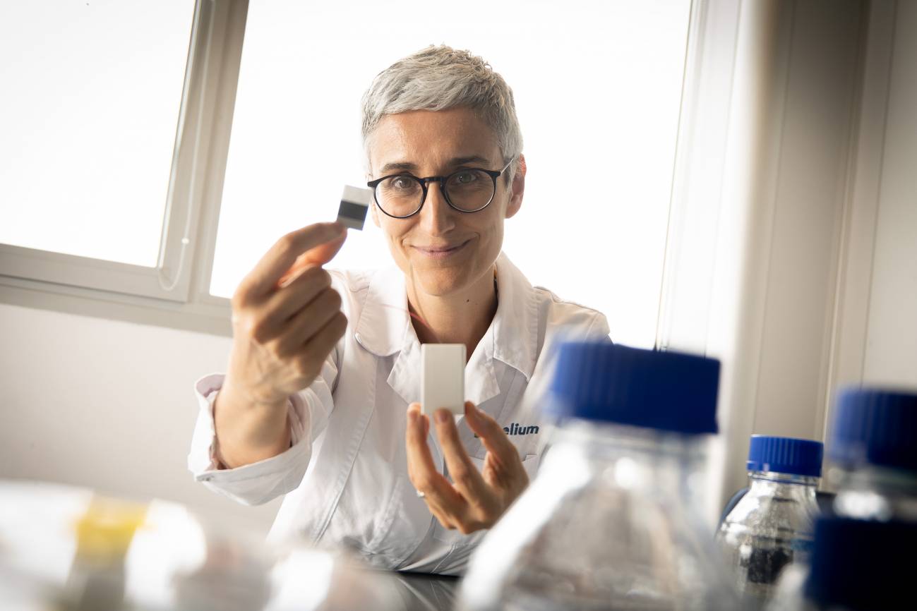 [:es]“Las baterías de papel biodegradables se convertirán en una necesidad”[:]