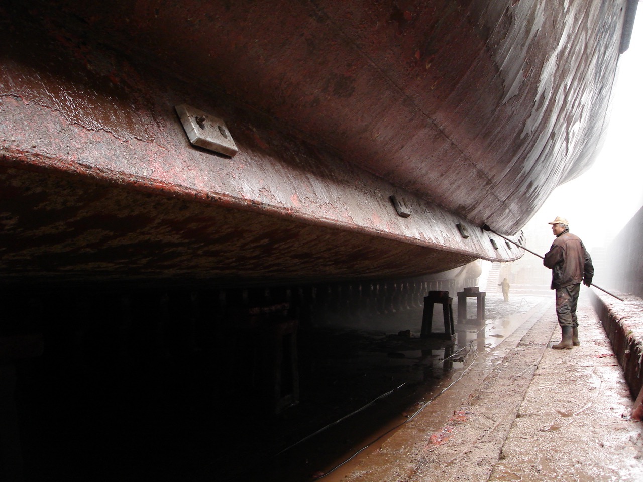 [:es]La pintura de los grandes barcos podría ser una gran fuente de microplásticos[:]