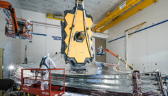 [:es]The Webb Telescope, NASA’s Golden Surfer, Is Almost Ready, Again[:]