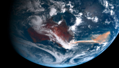 [:es]Australiako suteek Ozeano Antartikoan algak neurriz kanpo ugaritzea ekarri dute [:]