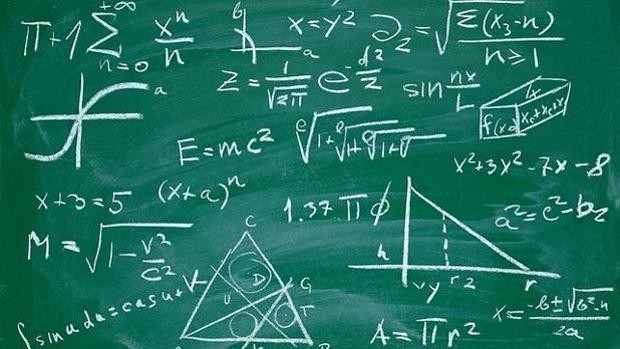 [:es]Fórmulas y ecuaciones: cómo perderle el miedo al lenguaje de las matemáticas[:]