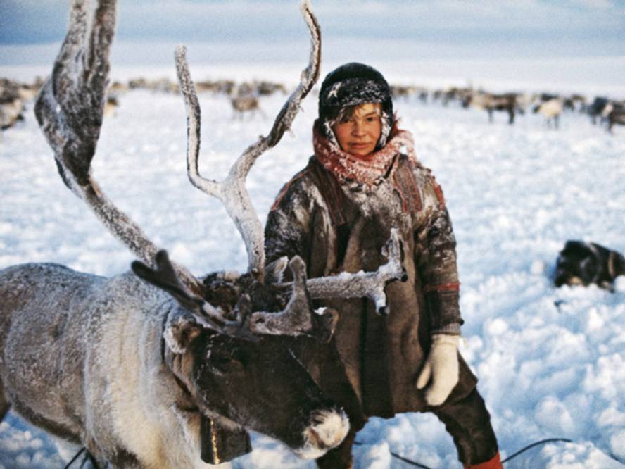 [:es]Hizkuntzen larrialdia eta klimaren larrialdia, eskutik doazen bi krisialdi[:]