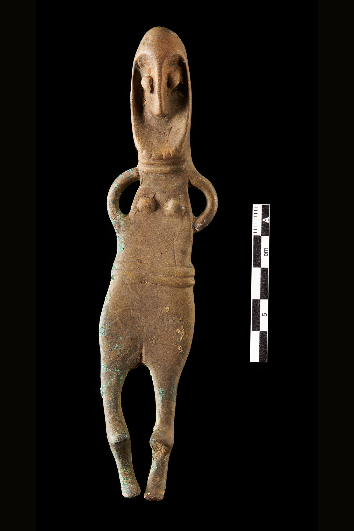 [:es]A 2,700-Year-Old Figurine Revives a Weighty Mystery[:]