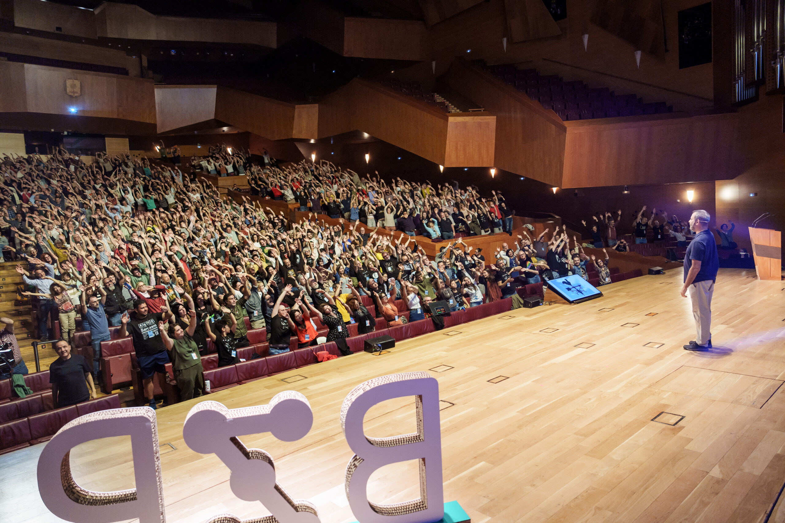 Naukas Bilbao, zientzia eta umorearen ikuskizunik handienak, 15. urteurrena ospatuko du