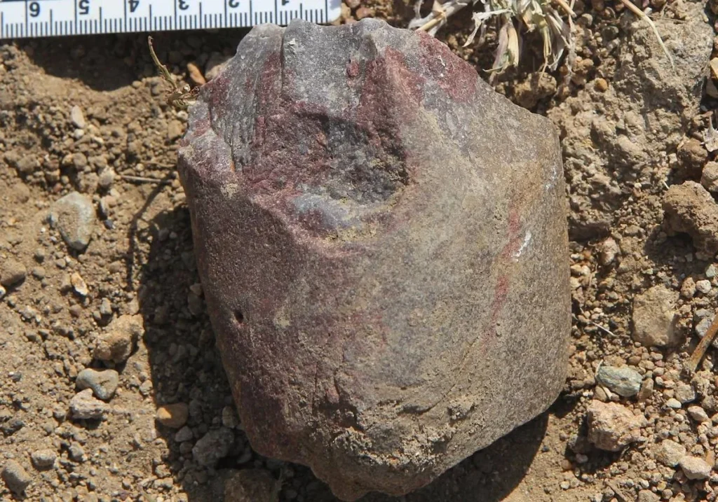 Cuando una piedra se partió y cambió para siempre el destino de la humanidad